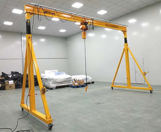 可調(diào)節(jié)升降的小型龍門(mén)吊